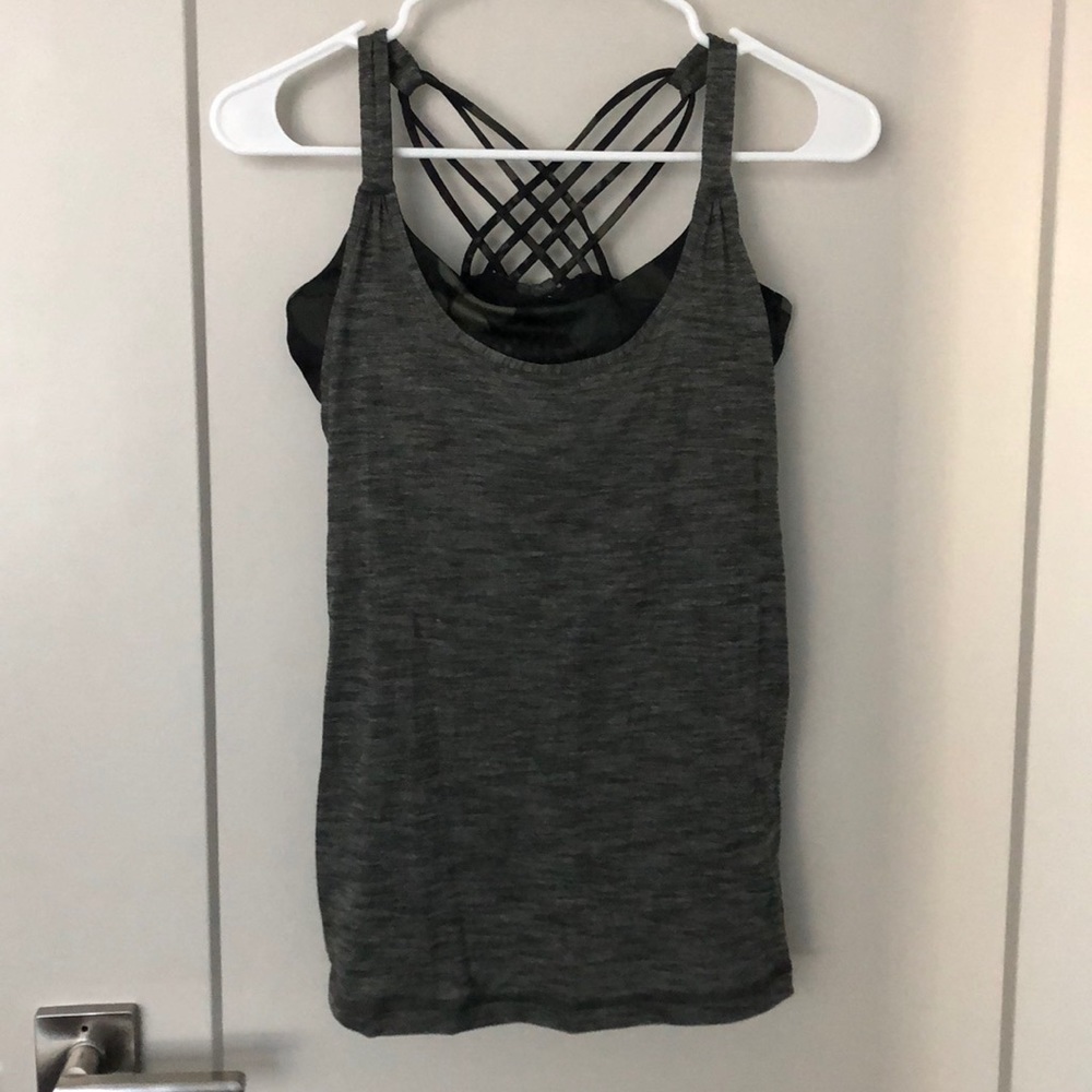 Lululemon Free to be Wild Green Camo Tank Size 6